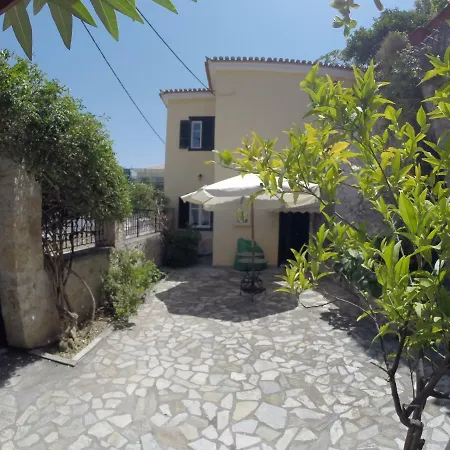 Magic Yard House At * Nafplio